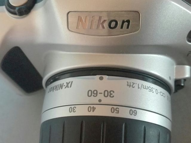 NIKON PRONEA S + 2 Objetivos, funda y correa