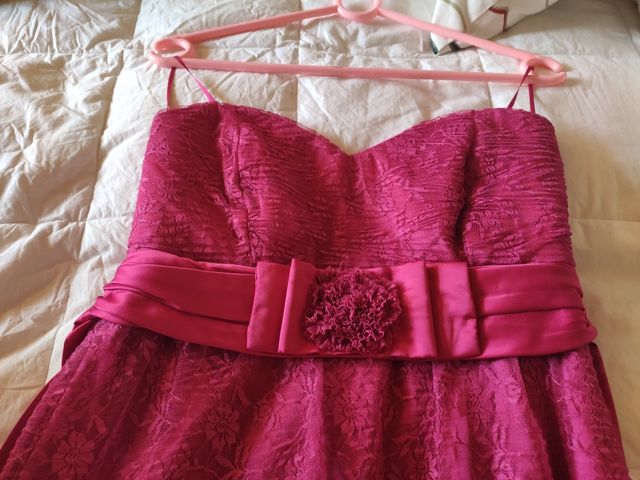 vestido de fiesta rosa palabra de honor