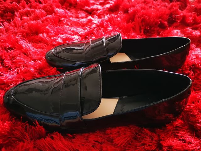 Mocasines charol en negro 37 Mango