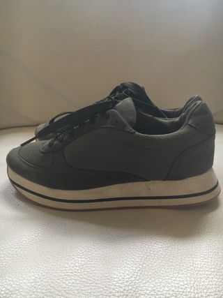 Zapatillas Blancas Mujer | ZARA España