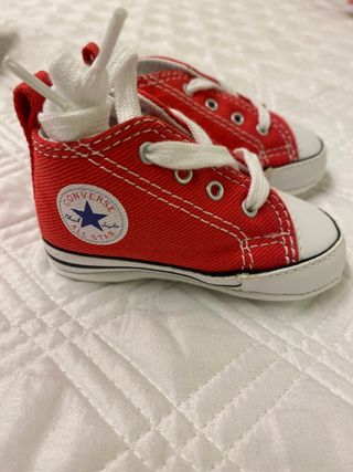converse rojas bebe