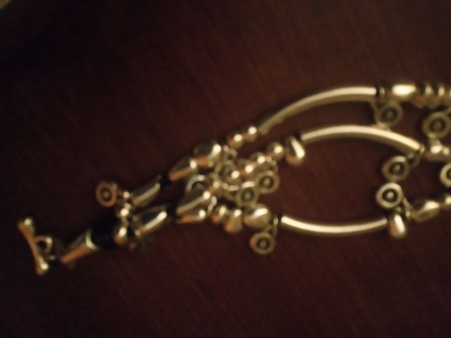 PULSERA CUERO Y METAL marca Ciclón