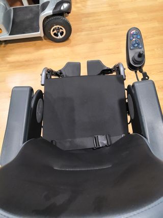 Silla de ruedas eléctrica Tango Demo