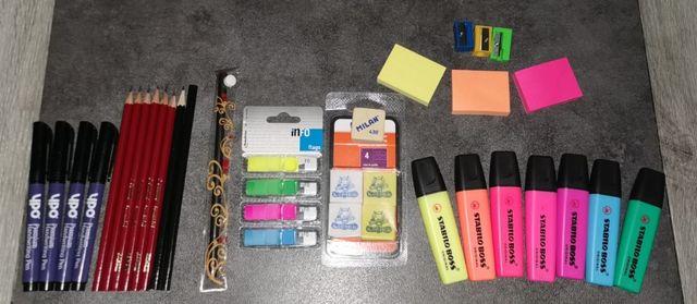 Lote de material escolar / artículos de oficina