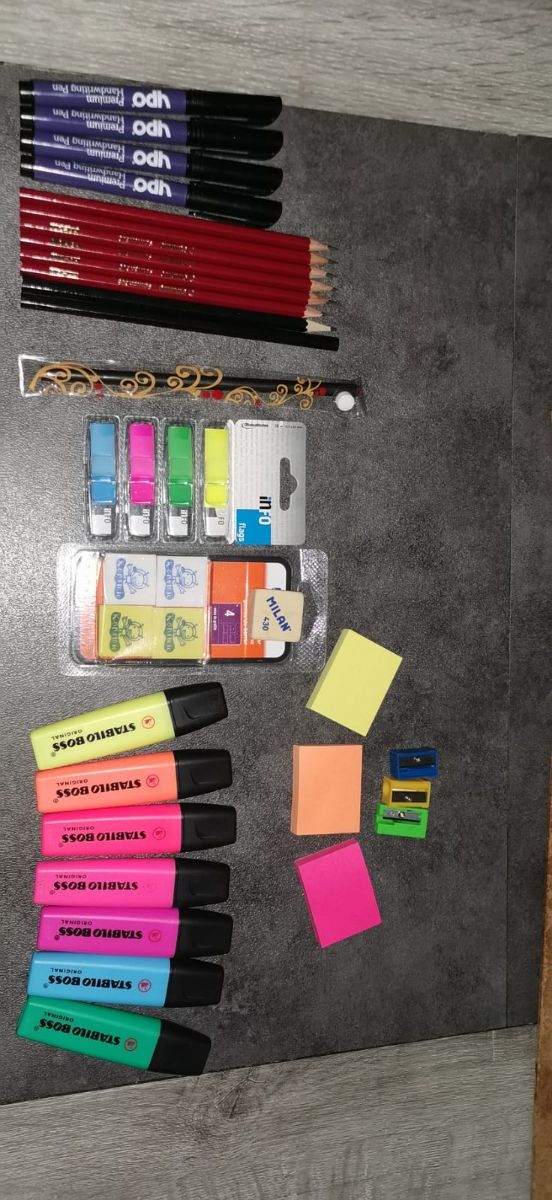 Lote de material escolar / artículos de oficina