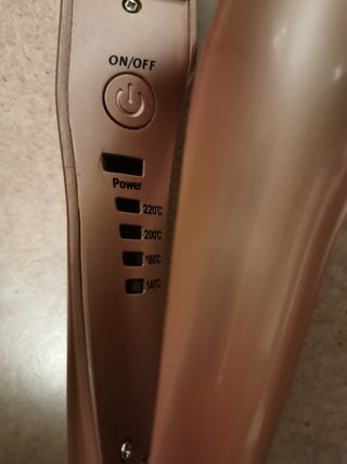 Plancha pelo curliss gold avg de segunda mano por 35 EUR en Sant Joan de  Vilatorrada en WALLAPOP