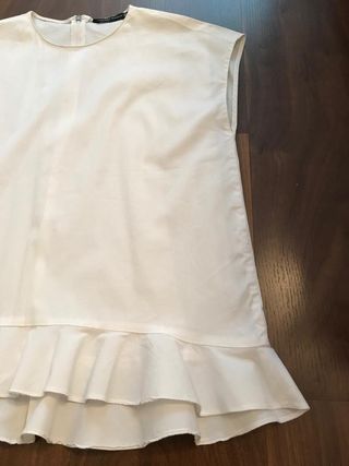camisa blanca volantes zara