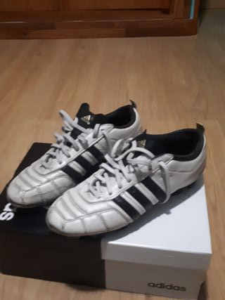 zapatillas de futbol adidas blancas