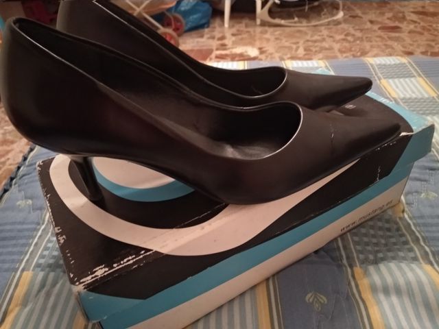 zapato negro,talla 38