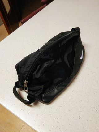 neceser zapatillas nike neceser zapatillas nike