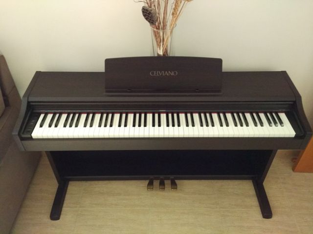 Piano Casio Celviano