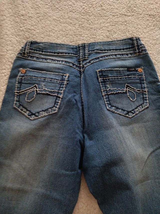 vaqueros elásticos piratas 3/4