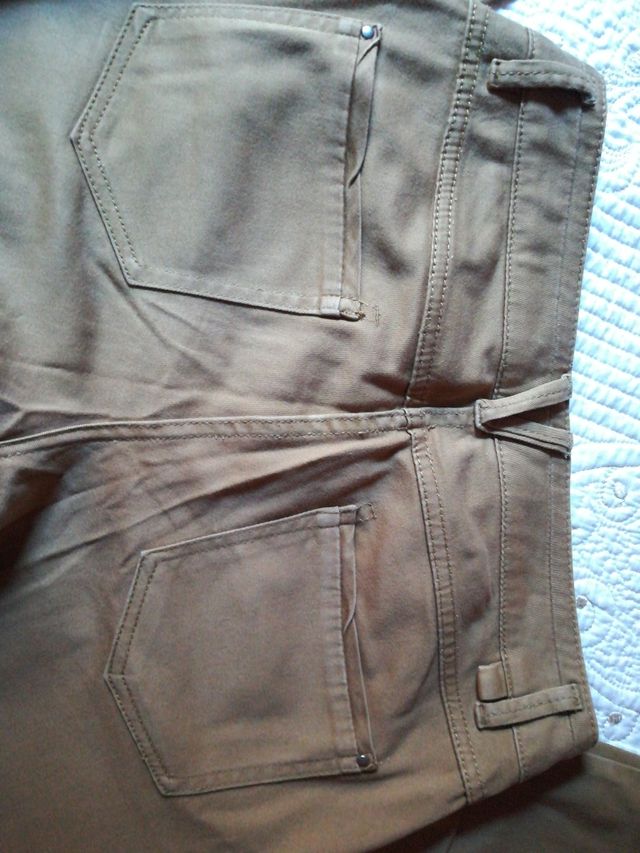 Pantalón largo mujer.Pantalon Beige