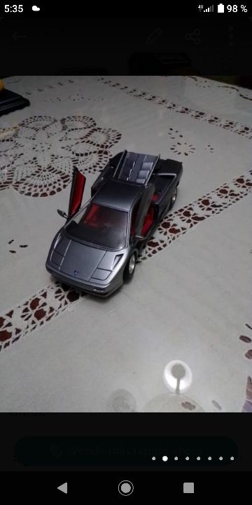 Coche Lamborghini Diablo a escala