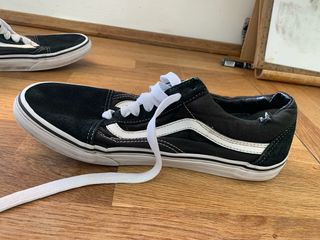 vans negras usadas