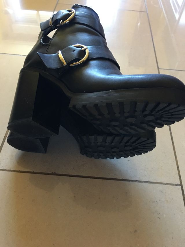 Botas tacón negras