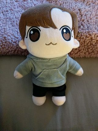 peluche jungkook