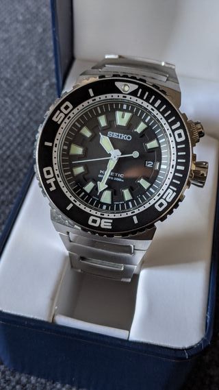 Seiko Kinetic Diver de segunda mano por 199 EUR en Valladolid en WALLAPOP