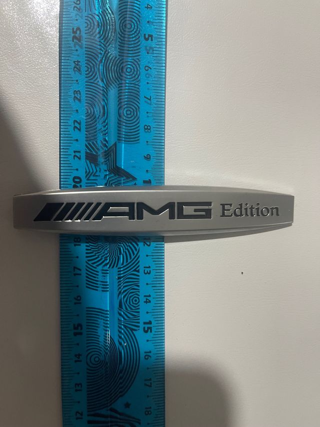 Anagrama mercedes AMG edition