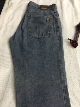 Vaqueros vintage Caroche talla 32\\/42 pierna recta de segunda mano por 5  EUR en Valencia en WALLAPOP