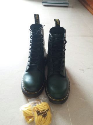 wallapop dr martens