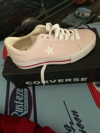 Converse rosa nude plataforma de segunda mano por 40 EUR en Chiclana de la  Frontera en WALLAPOP