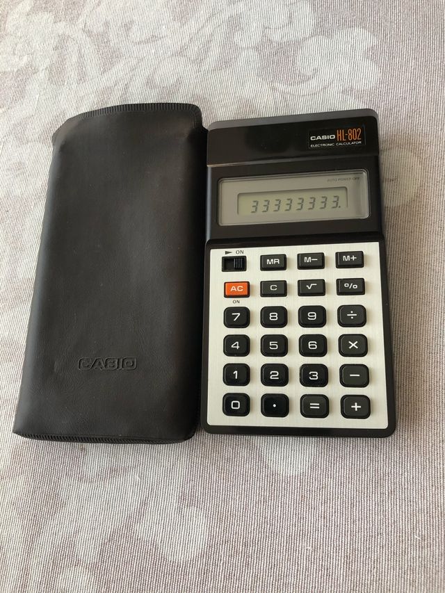 ANTIGUA CALCULADORA CASIO HL-802