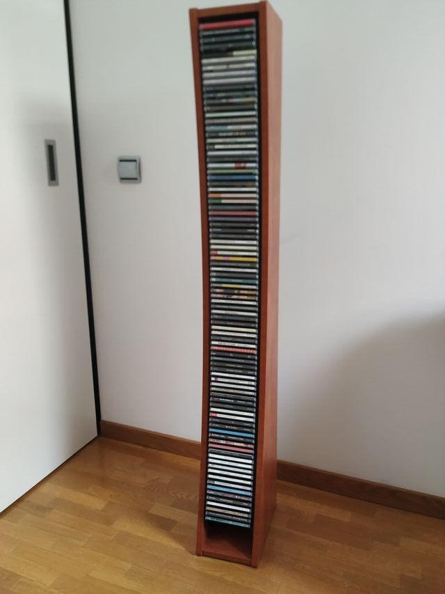 Torre para CDs