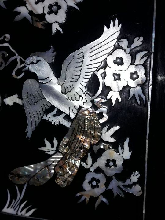 joyero lacado con incrustaciones de nacar