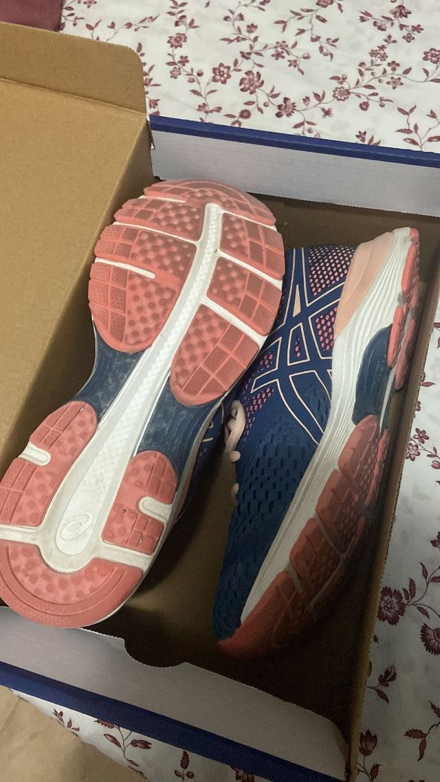 ASICS gel pulse 10 running