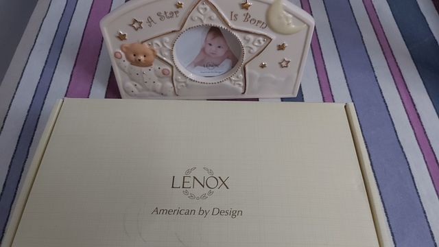 Marco fotos bebé marca LENOX