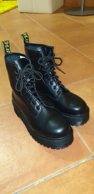 dr martens me quedan grandes