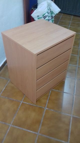 Cajonera haya, cuatro cajones. de segunda mano por 15 € en Málaga en