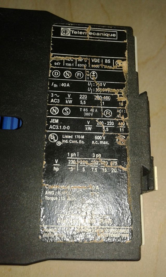 Contactores   25 A     telemecanique