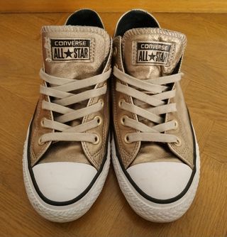 zapatillas converse doradas