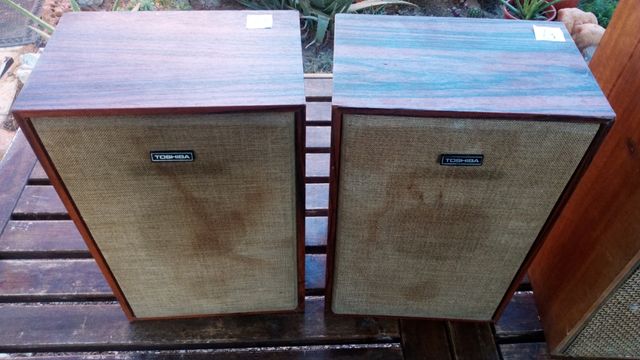 Altavoces antiguos de segunda mano por 20 € en Pareton en WALLAPOP