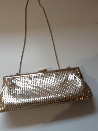 Cartera Bandolera Michael Kors Color Suela