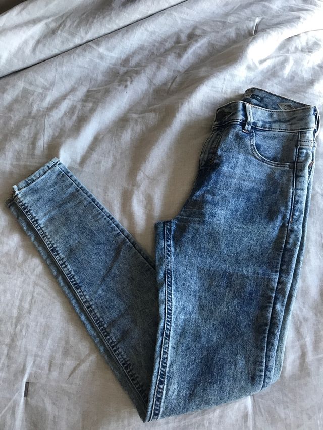 Pantalón vaquero chica PULL&BEAR