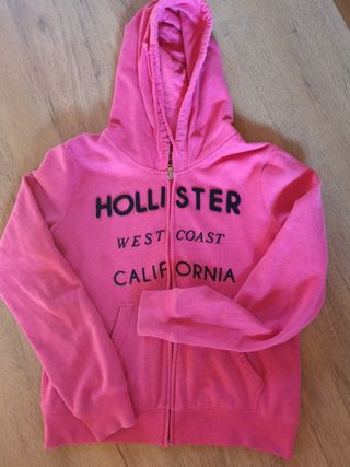 Sudadera con capucha y logo icónico en negro de Hollister - GLAMI.es