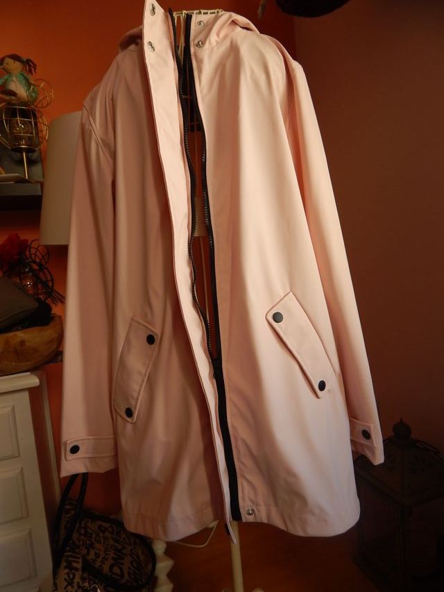 Chubasquero rosa palo