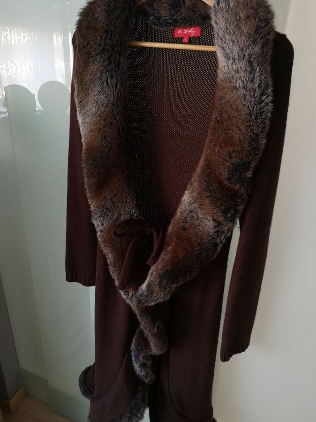 Abrigo punto marrón ,marca francesa Derhy