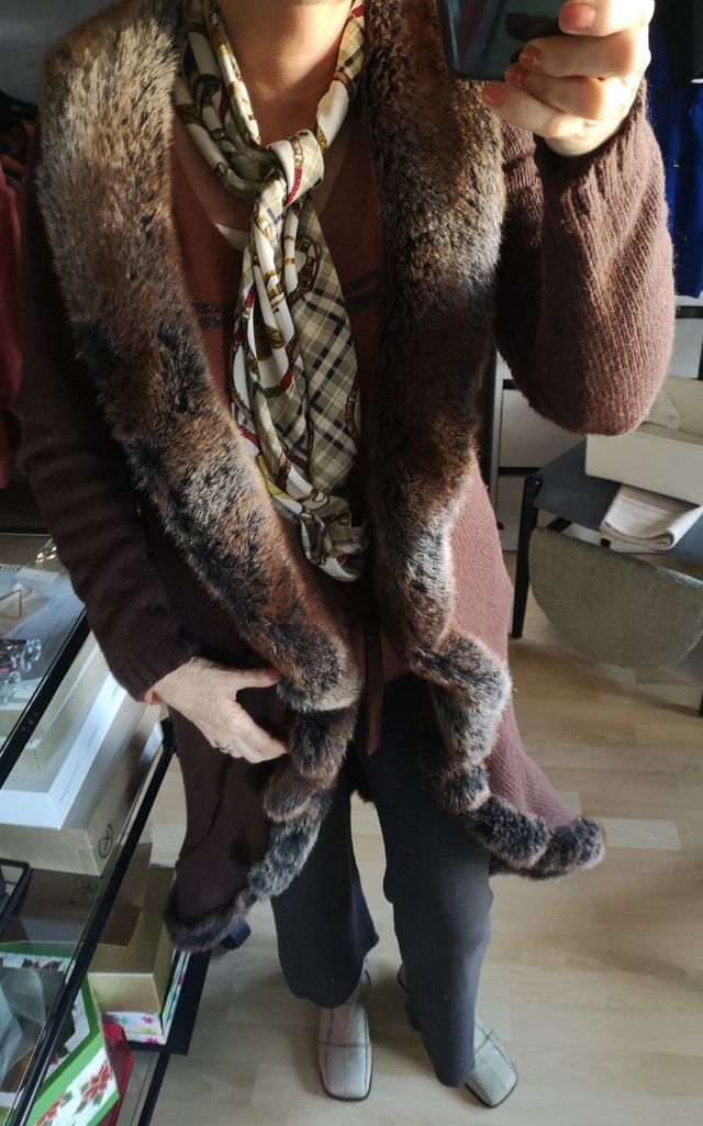 Abrigo punto marrón ,marca francesa Derhy