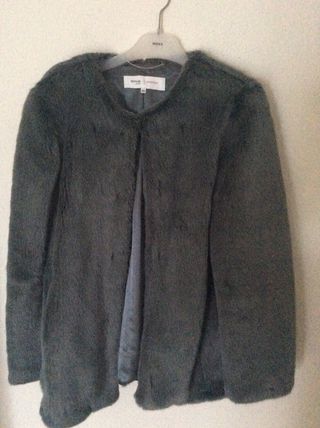 Chaquetón pelo El Corte Inglés. de segunda mano por 19 EUR en Sevilla en  WALLAPOP