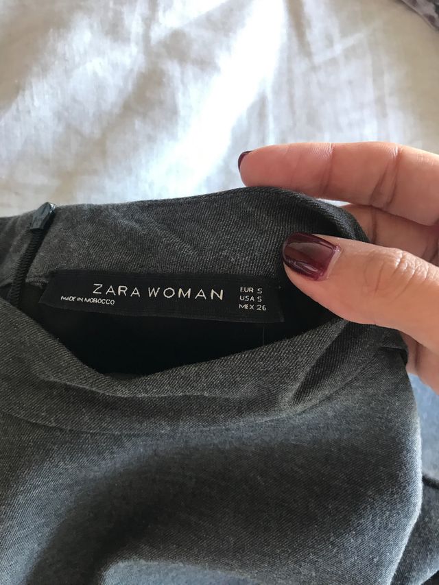 Blusa gris de ZARA