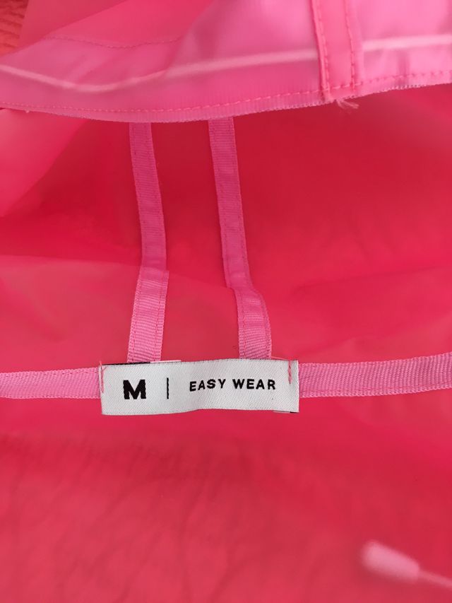 verschwommen Pessimist fertig Chubasquero rosa Easy Wear T-M de segunda mano por 14 € en Feans en WALLAPOP verschwommen Pessimist fertig Chubasquero rosa Easy Wear T-M de segunda mano por 14 € en Feans en WALLAPOP