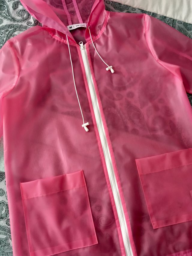 Chubasquero rosa Easy Wear T-M de segunda mano 14 Pocomaco en WALLAPOP