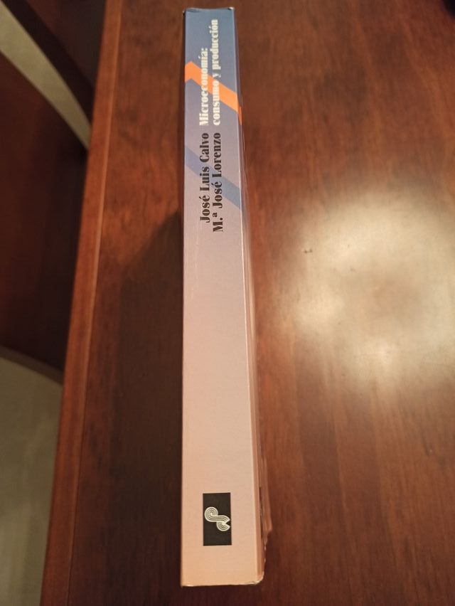 Libro Microeconomía consumo y producción