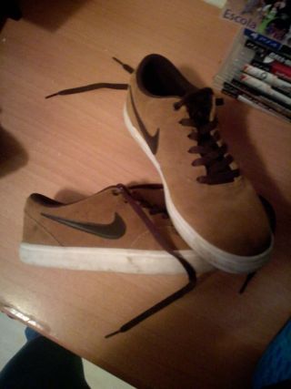 nike sb marrones