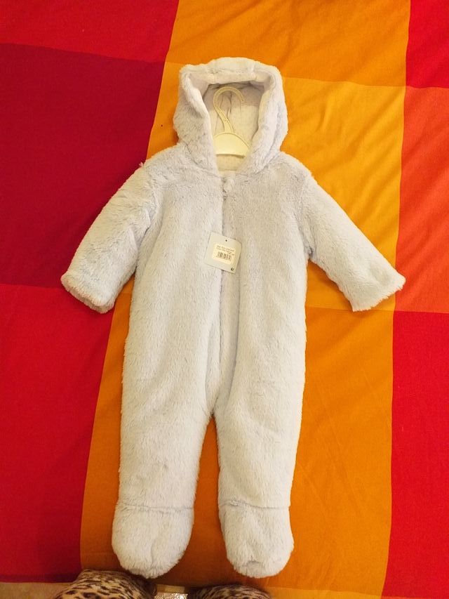 buzo de pelo calentito nuevo con etiqueta