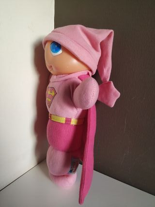 gusiluz supergirl